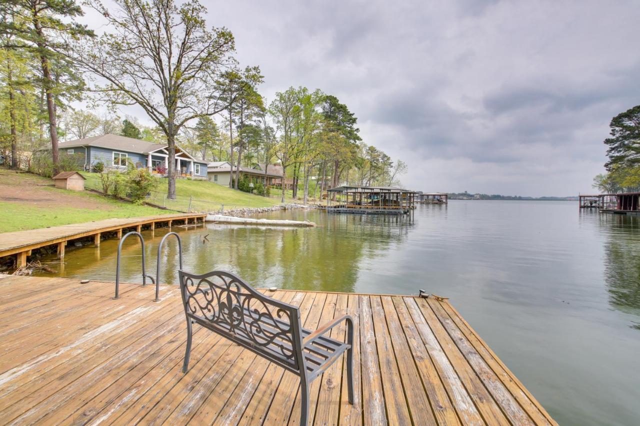 Вілла Cozy Lake Cabin With Dock In Hot Springs Natl Park Lake Hamilton Екстер'єр фото